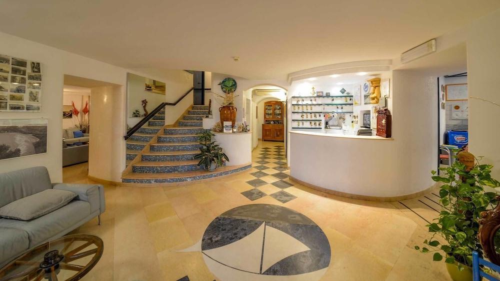 Hotel Elisa - Spiaggia Privata Inclusa Peschici Esterno foto