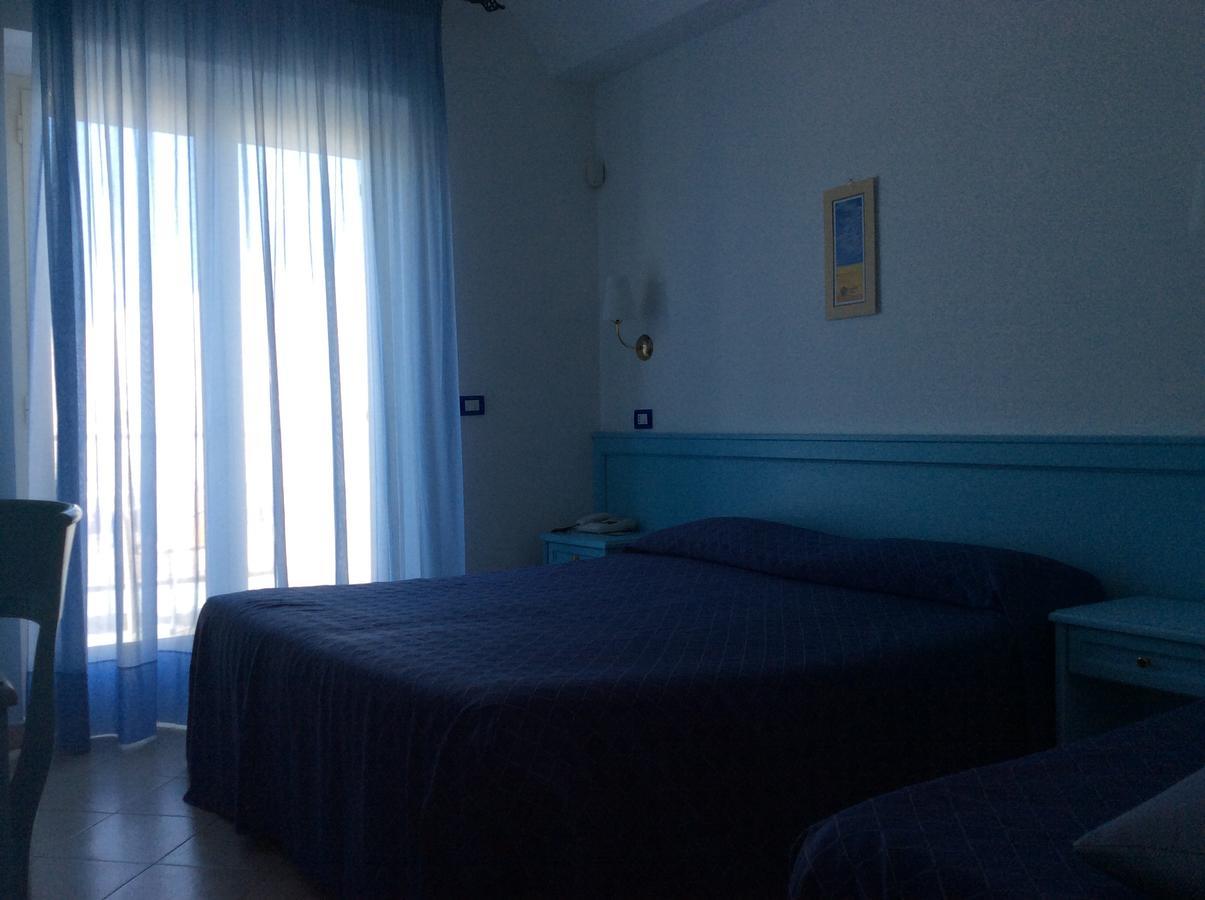 Hotel Elisa - Spiaggia Privata Inclusa Peschici Esterno foto