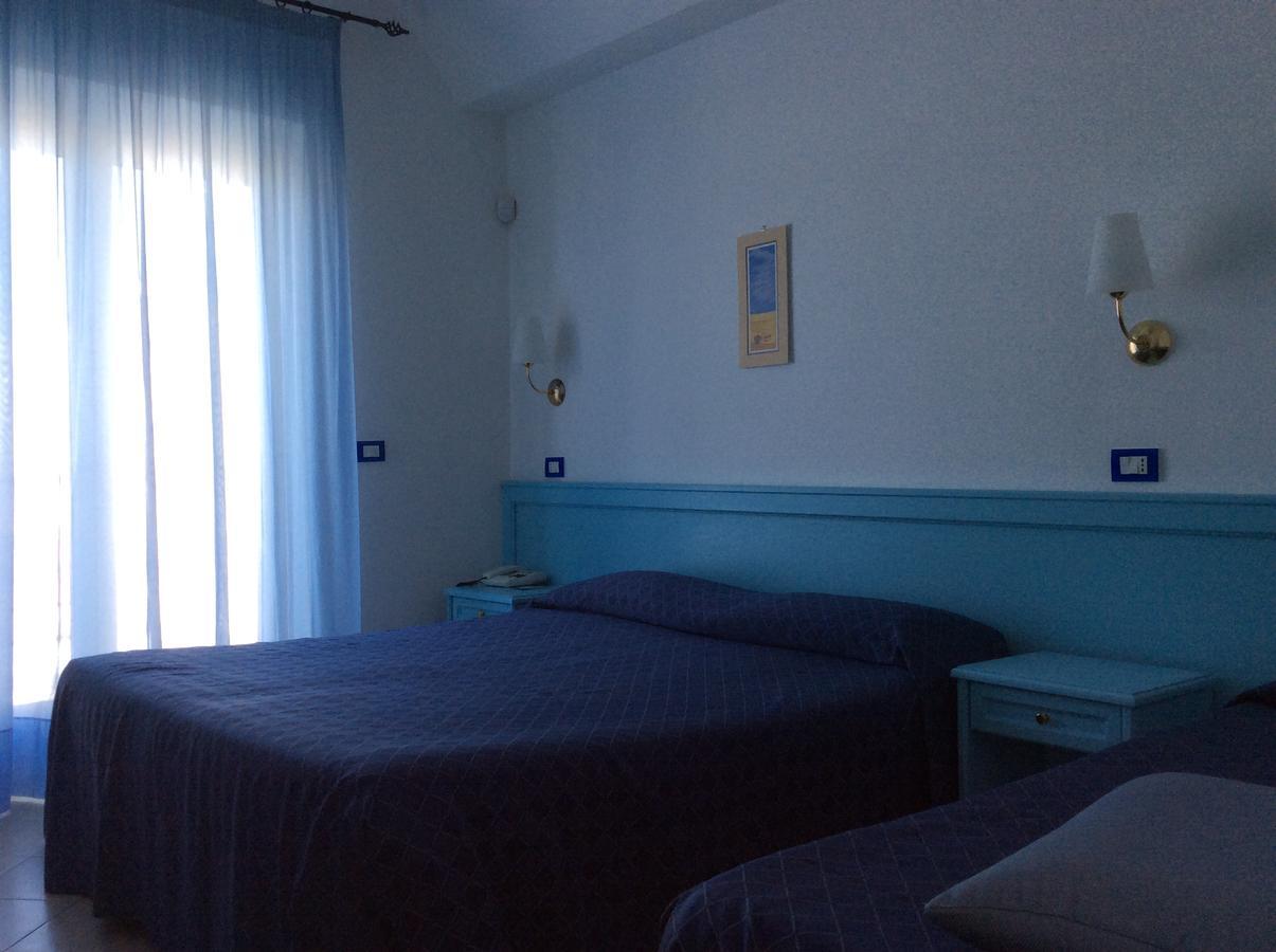 Hotel Elisa - Spiaggia Privata Inclusa Peschici Esterno foto